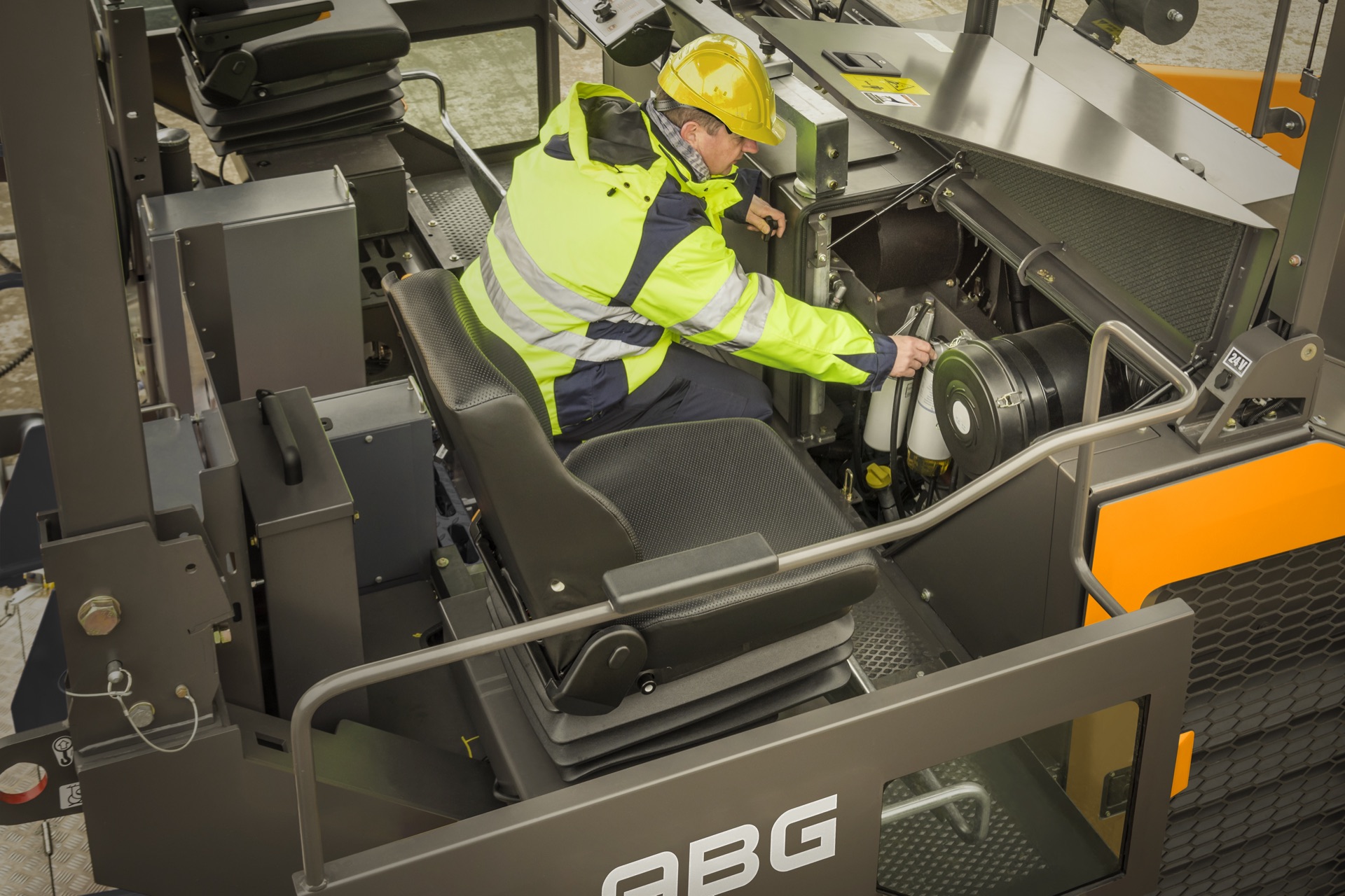 ABG Titan 4820 detalle