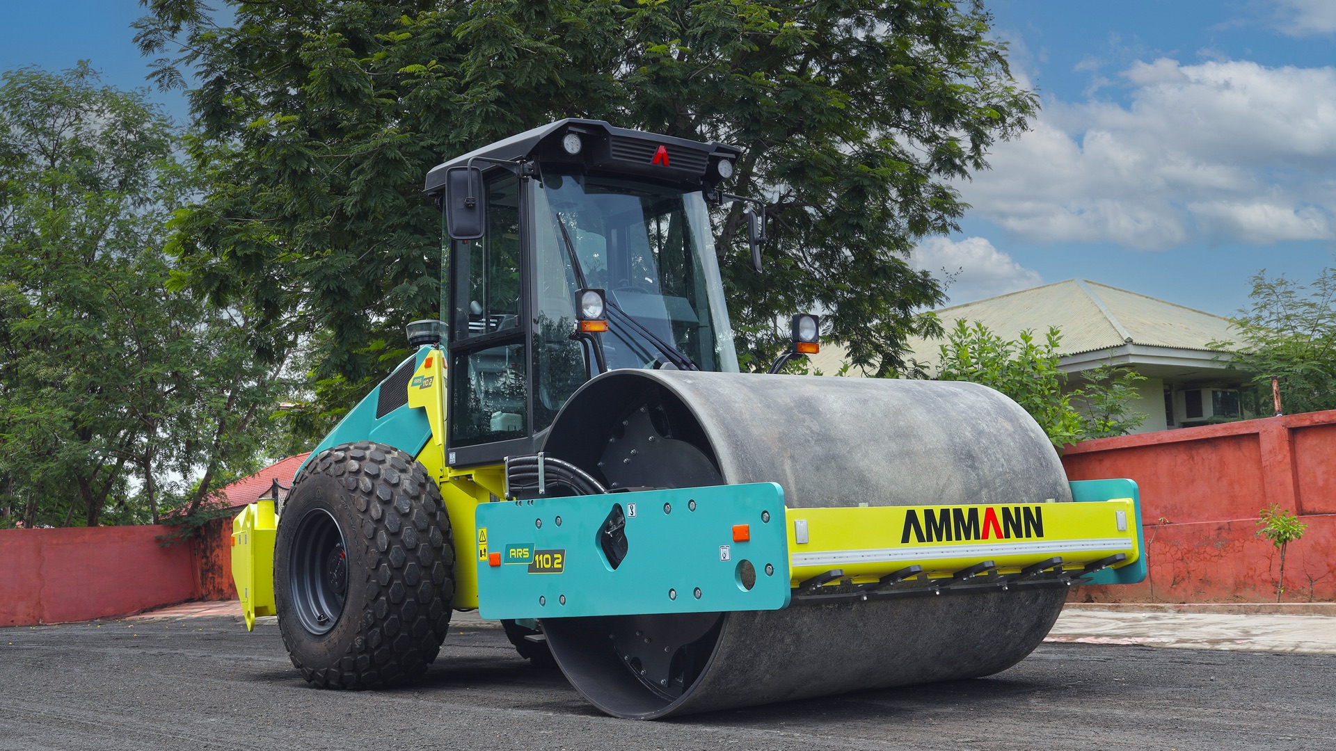 AMMANN ARS 110.2 — Vista frontal